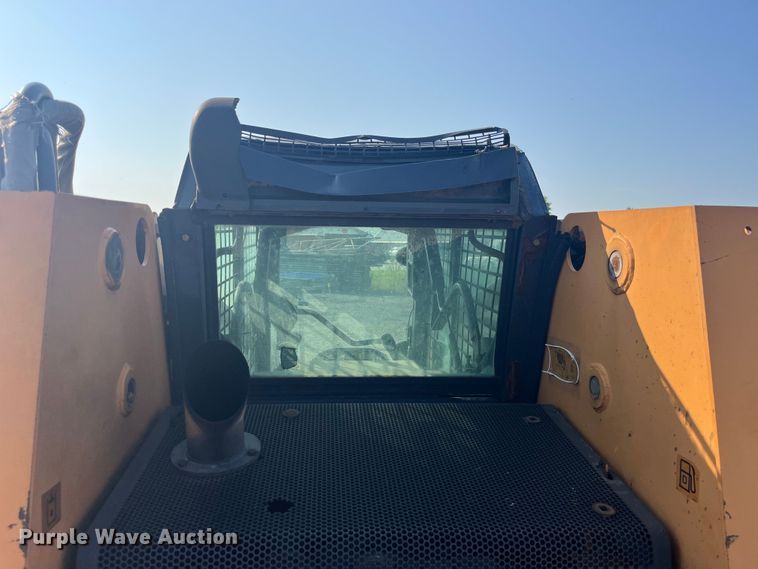 image for item EK8938 2002 Case 90XT tracked skid steer loader