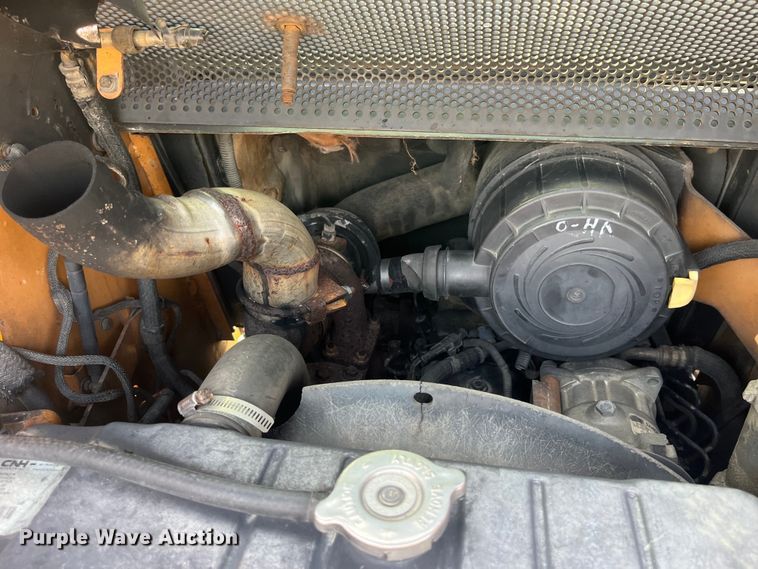 image for item EK8938 2002 Case 90XT tracked skid steer loader