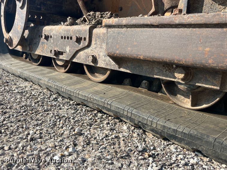 image for item EK8938 2002 Case 90XT tracked skid steer loader