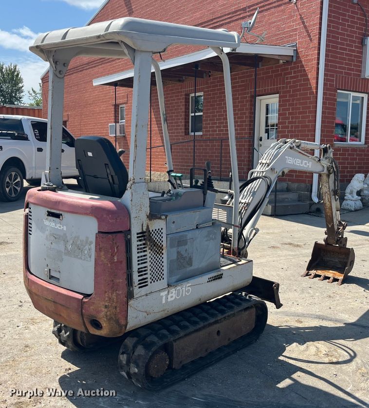 image for item EK8941 1995 Takeuchi TB015 mini excavator