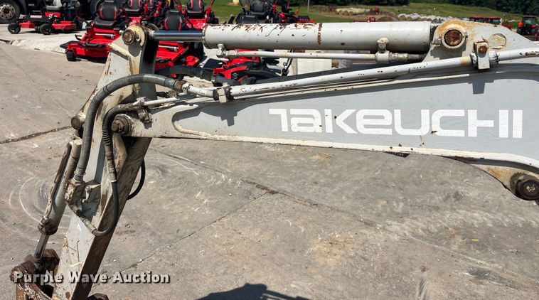 image for item EK8941 1995 Takeuchi TB015 mini excavator