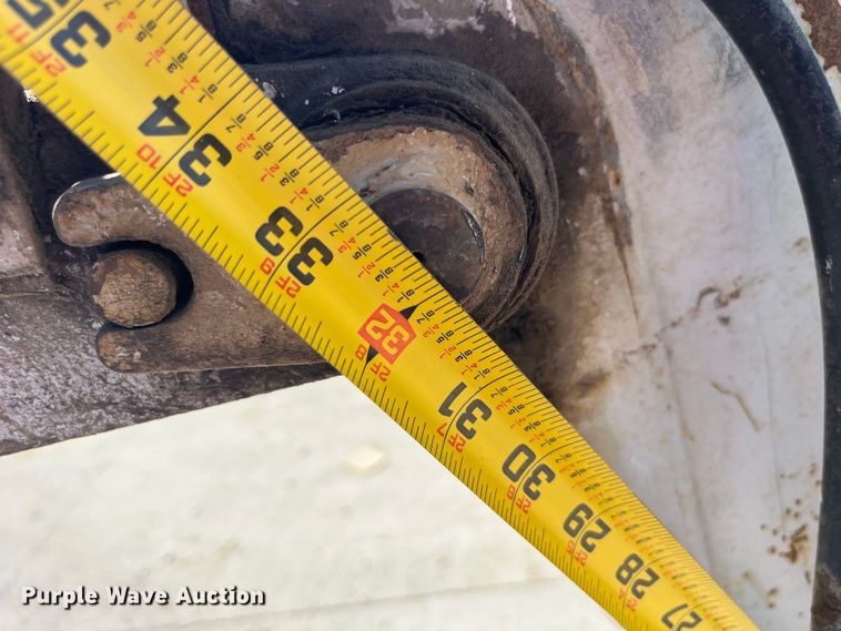 image for item EK8941 1995 Takeuchi TB015 mini excavator