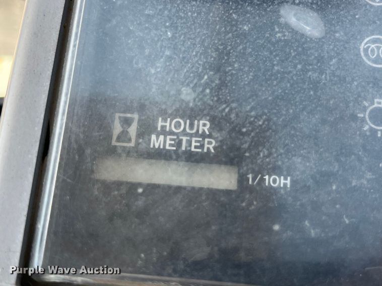 image for item EK8941 1995 Takeuchi TB015 mini excavator