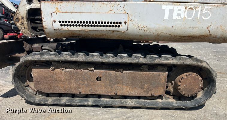 image for item EK8941 1995 Takeuchi TB015 mini excavator