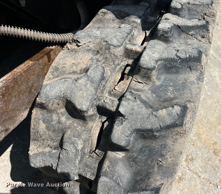 image for item EK8941 1995 Takeuchi TB015 mini excavator