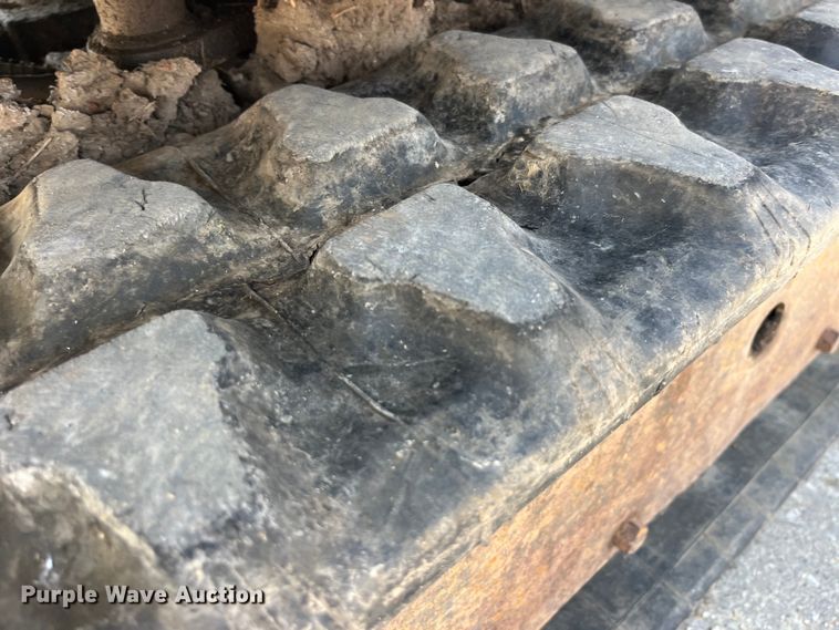 image for item EK8941 1995 Takeuchi TB015 mini excavator