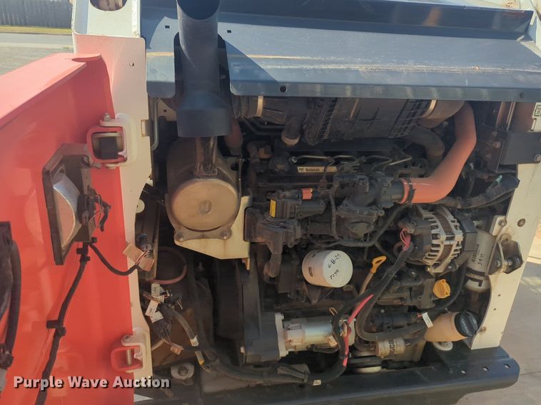 image for item EQ2005 2022 Bobcat T450 tracked skid steer loader