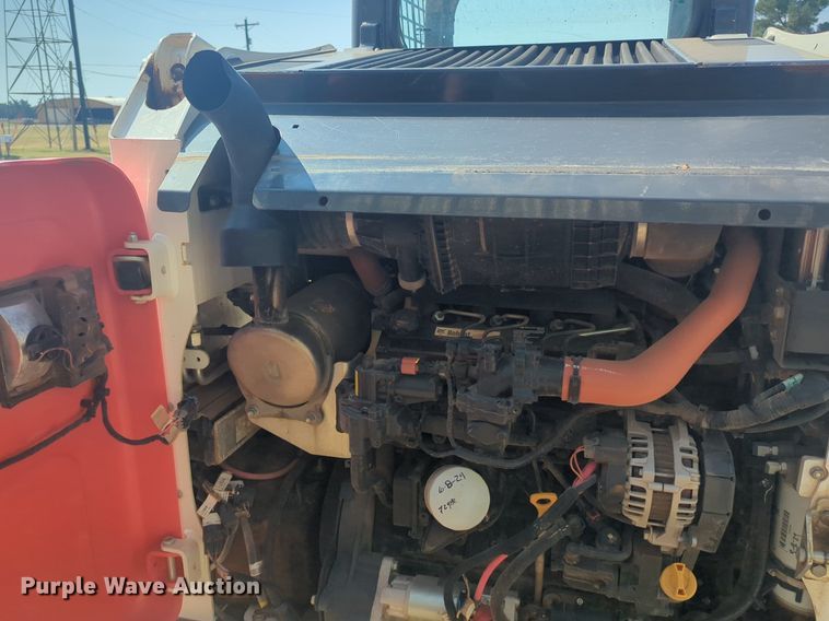 image for item EQ2005 2022 Bobcat T450 tracked skid steer loader