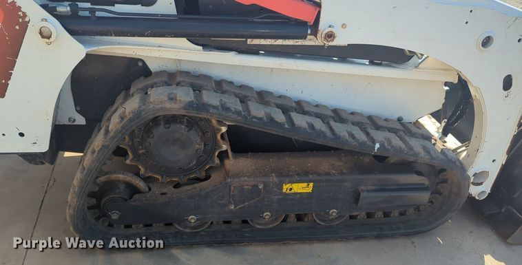 image for item EQ2005 2022 Bobcat T450 tracked skid steer loader