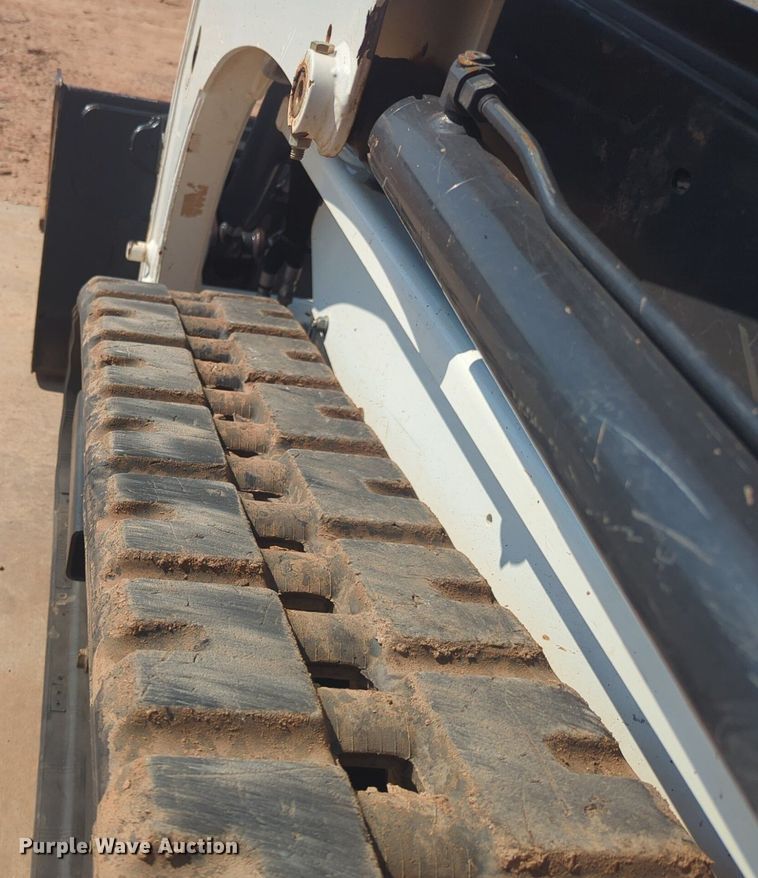 image for item EQ2005 2022 Bobcat T450 tracked skid steer loader
