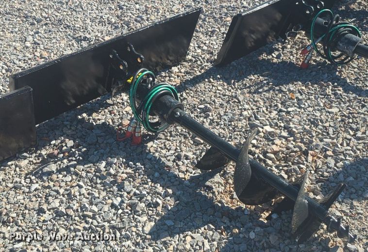 image for item EQ2017 Miva skid steer auger