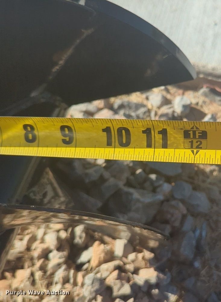 image for item EQ2018 Miva skid steer auger