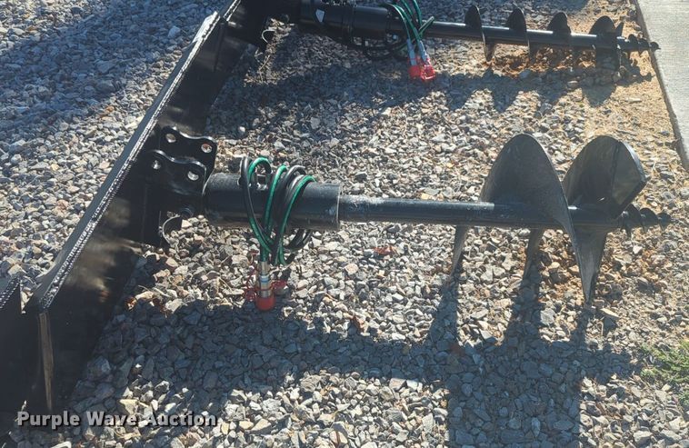 image for item EQ2019 Miva skid steer auger