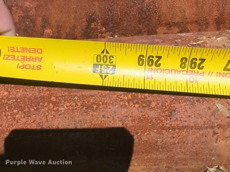 image for item EQ2032 Approximately 55 joints of 4 1/2