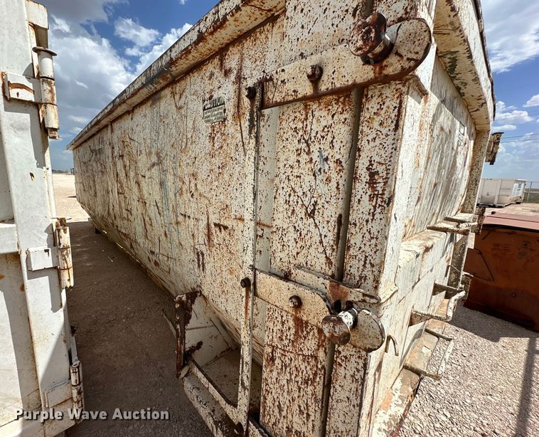 image for item IB9474 Roll-off dumpster