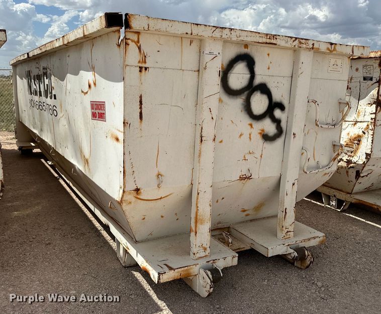 image for item IB9475 Roll-off dumpster