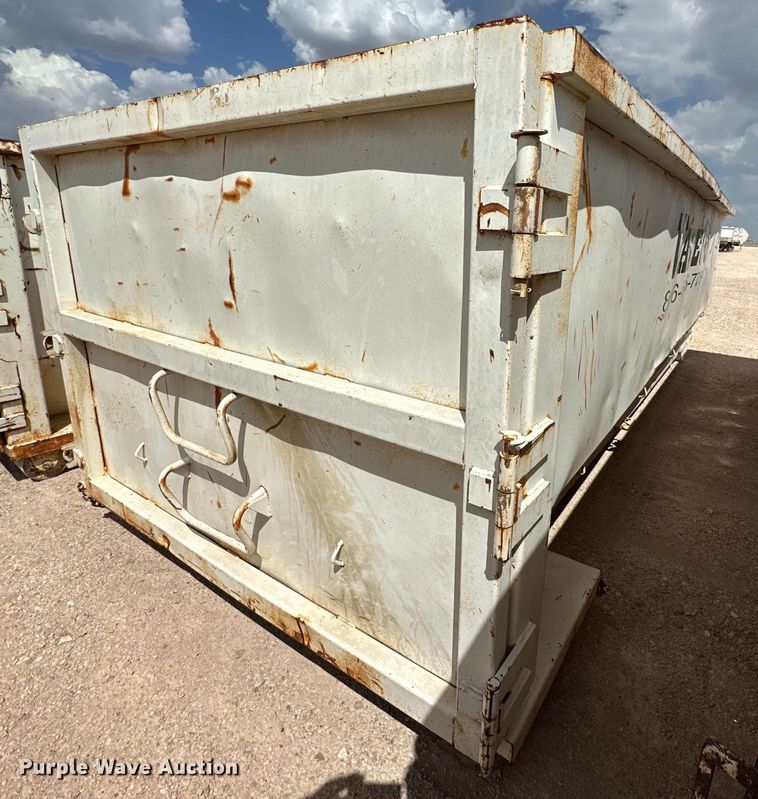 image for item IB9475 Roll-off dumpster
