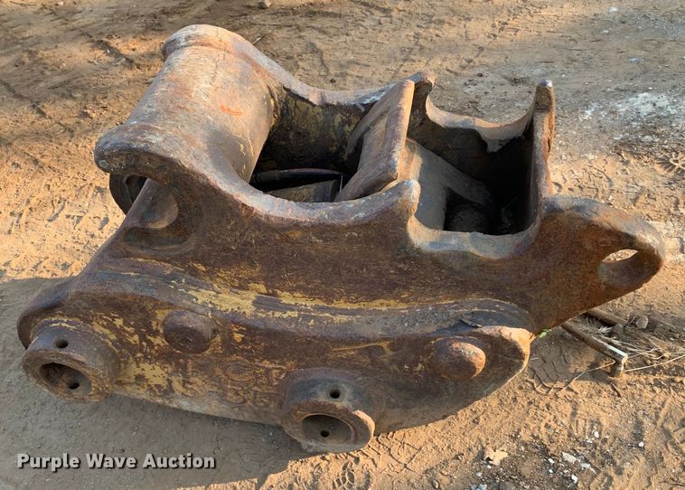 image for item JT9792 Excavator quick coupler