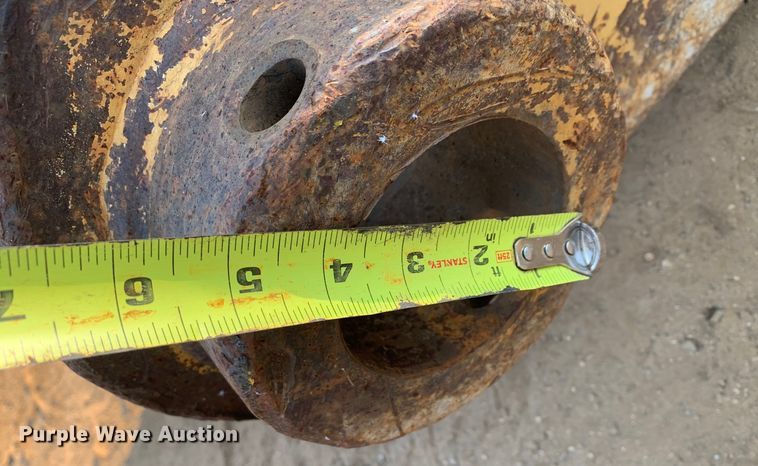 image for item JT9792 Excavator quick coupler