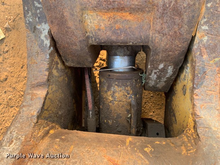 image for item JT9792 Excavator quick coupler