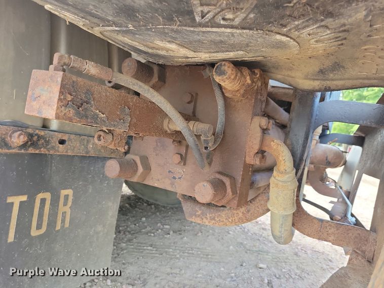 image for item KA9887 2005 International  7600 sewer rodder truck