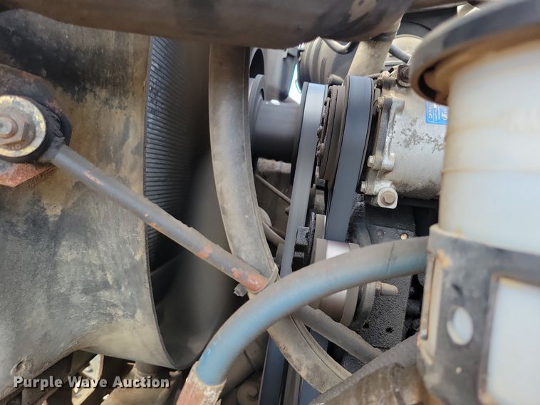 image for item KA9887 2005 International  7600 sewer rodder truck