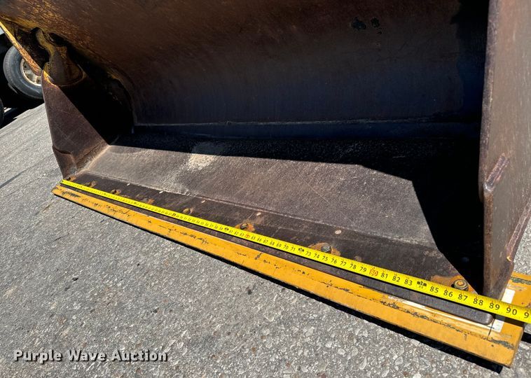 image for item LF9990 1994 Caterpillar  416B backhoe