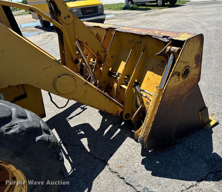 image for item LF9990 1994 Caterpillar  416B backhoe