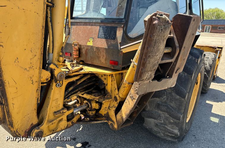 image for item LF9990 1994 Caterpillar  416B backhoe
