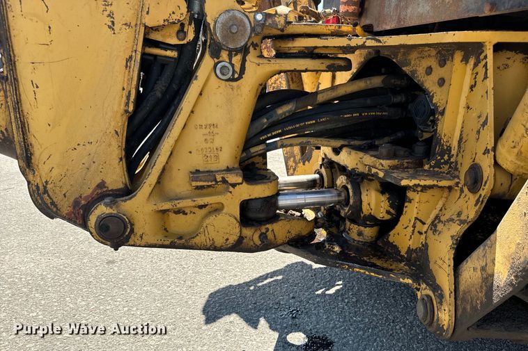 image for item LF9990 1994 Caterpillar  416B backhoe