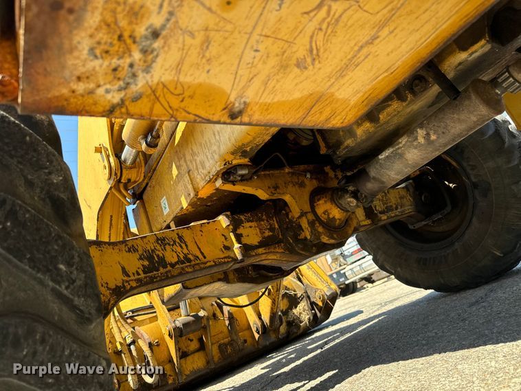 image for item LF9990 1994 Caterpillar  416B backhoe