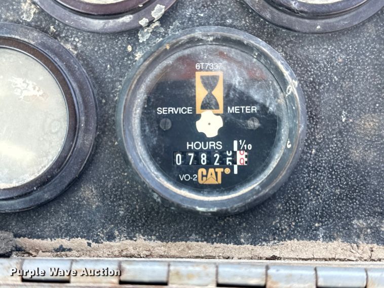 image for item LF9990 1994 Caterpillar  416B backhoe