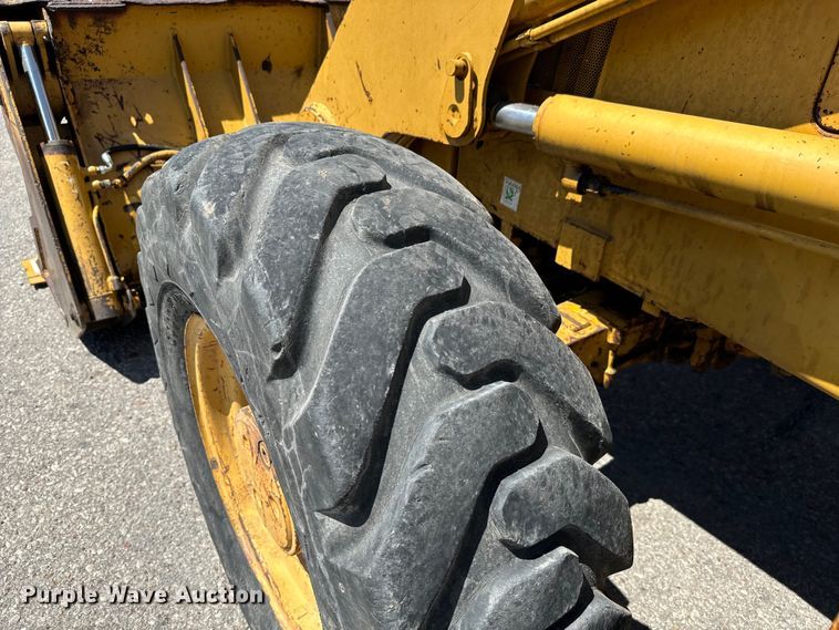 image for item LF9990 1994 Caterpillar  416B backhoe