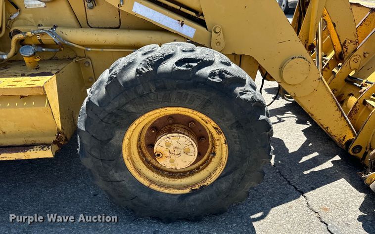 image for item LF9990 1994 Caterpillar  416B backhoe