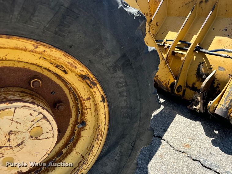 image for item LF9990 1994 Caterpillar  416B backhoe