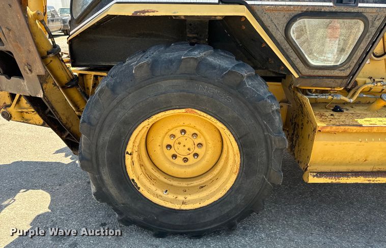 image for item LF9990 1994 Caterpillar  416B backhoe