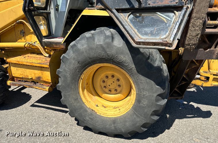 image for item LF9990 1994 Caterpillar  416B backhoe