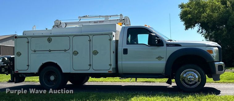 image for item LR9403 2013 Ford  F550 Super Duty XL utility / service truck
