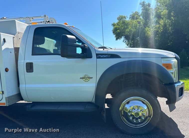 image for item LR9403 2013 Ford  F550 Super Duty XL utility / service truck