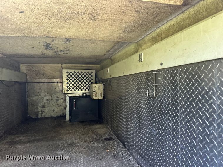 image for item LR9403 2013 Ford  F550 Super Duty XL utility / service truck