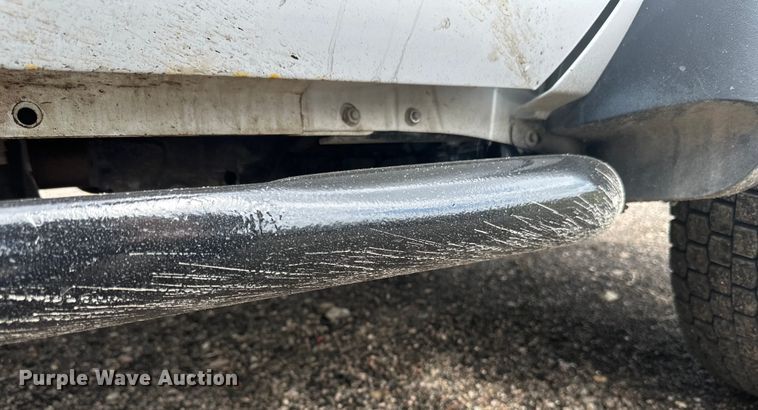 image for item LR9427 2013 Ford  F550 bucket truck