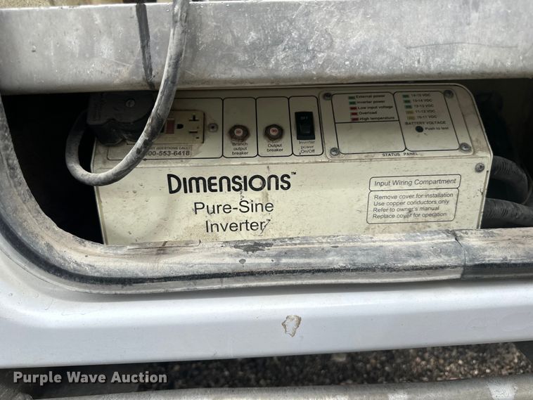 image for item LR9427 2013 Ford  F550 bucket truck