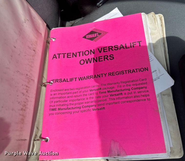 image for item LR9427 2013 Ford  F550 bucket truck