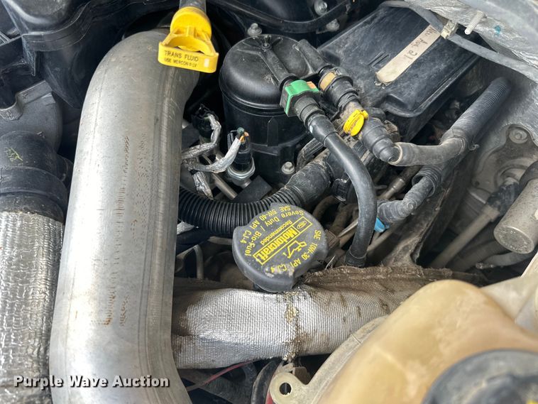 image for item LR9427 2013 Ford  F550 bucket truck