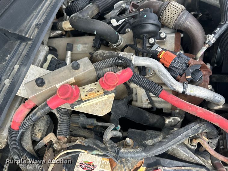 image for item LR9427 2013 Ford  F550 bucket truck