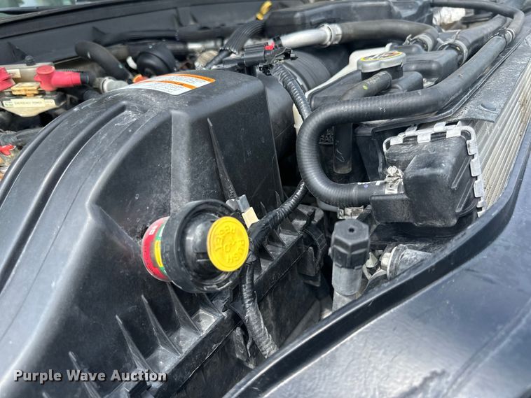 image for item LR9427 2013 Ford  F550 bucket truck