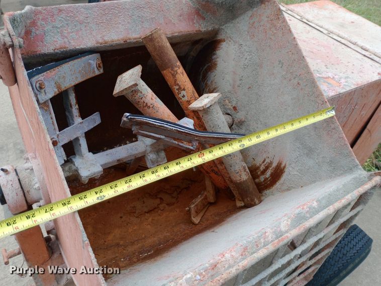 image for item LX9844 (2) concrete mixers