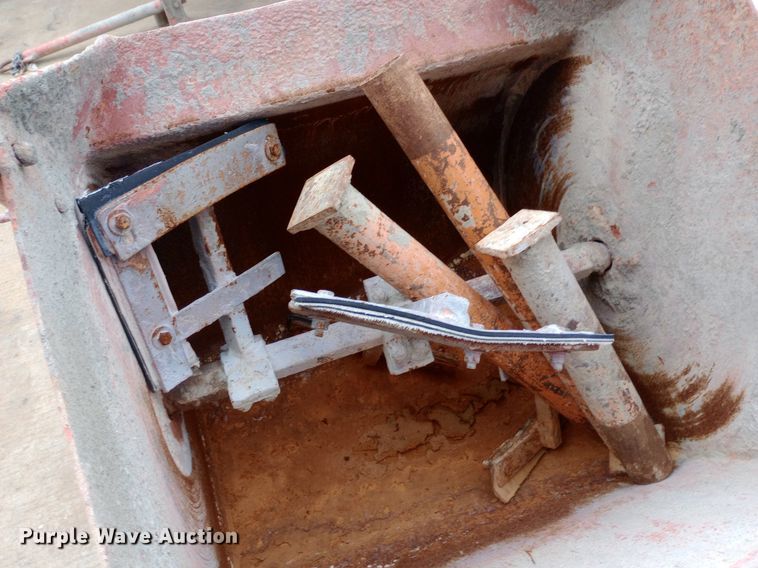 image for item LX9844 (2) concrete mixers