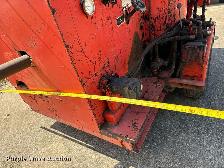 image for item MV9072 Crafco Ez-Pour pothole patcher