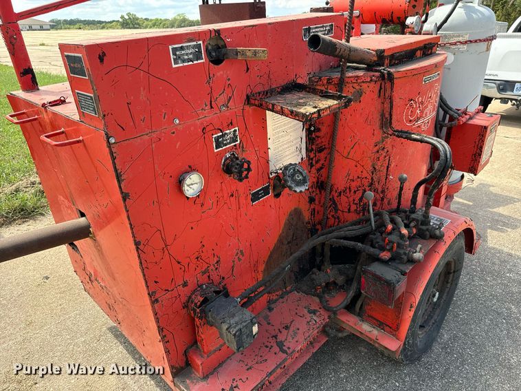 image for item MV9072 Crafco Ez-Pour pothole patcher